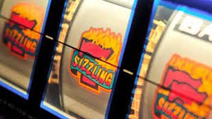 Mobile phone showing Both Teams to Score betting interface on angkot platform